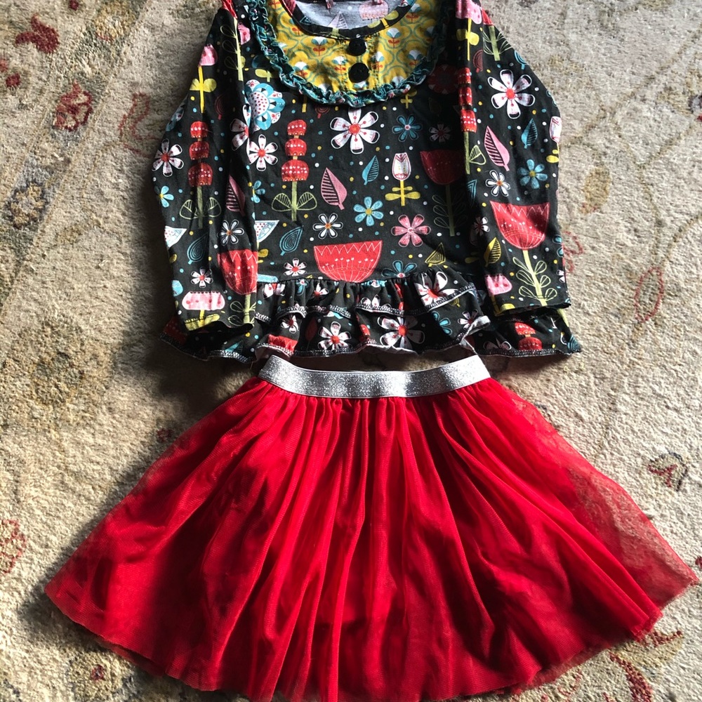 Jelly the Pug top and Land’s End Tutu 5/6